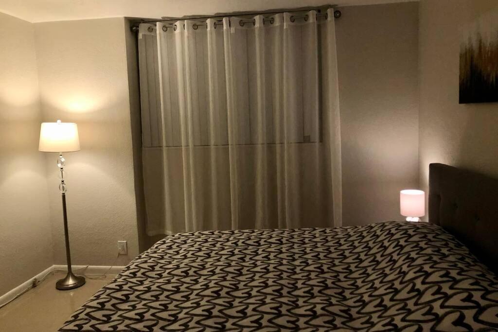 Spacious 1Br On The Beach, The Tides, Hollywood,Fl Luaran gambar