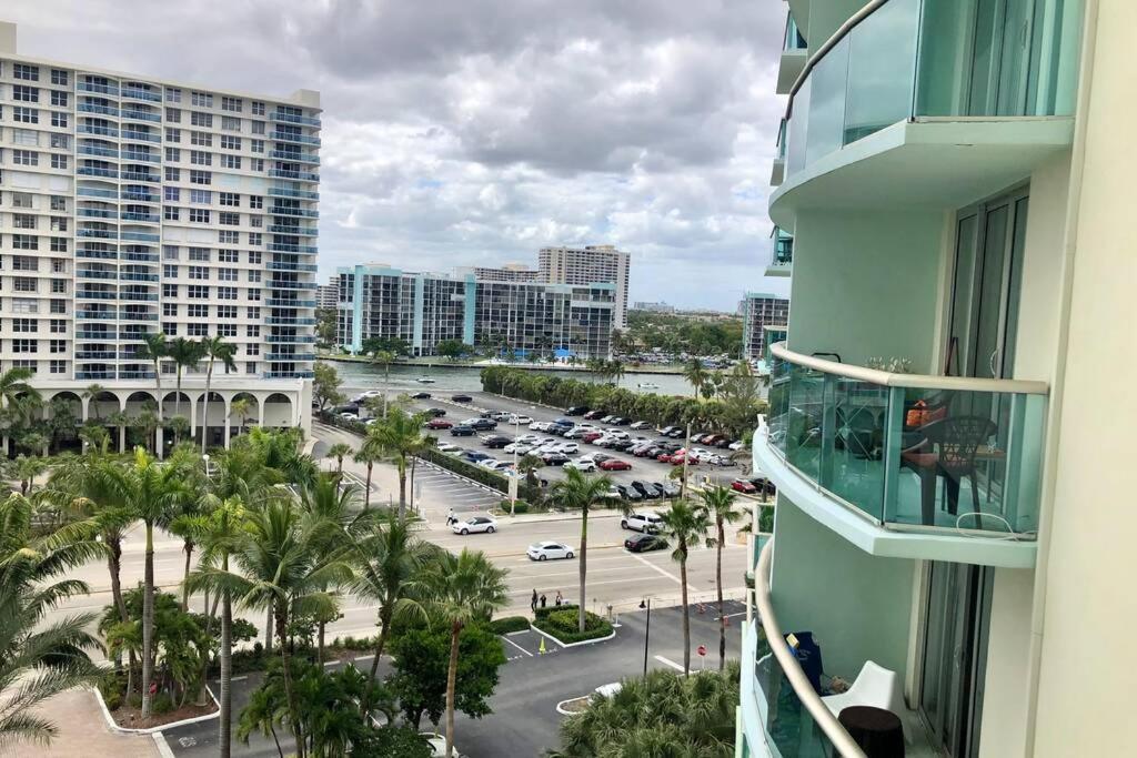Spacious 1Br On The Beach, The Tides, Hollywood,Fl Luaran gambar